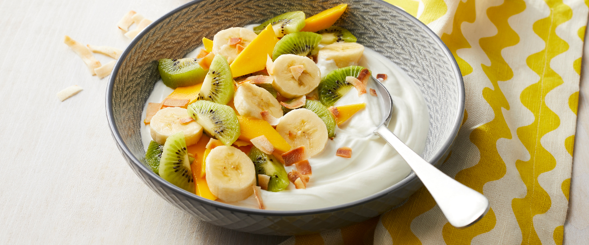 Kiwi en mango yoghurt bowl